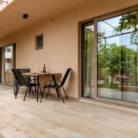Apartment Mia Биела Екстериор снимка
