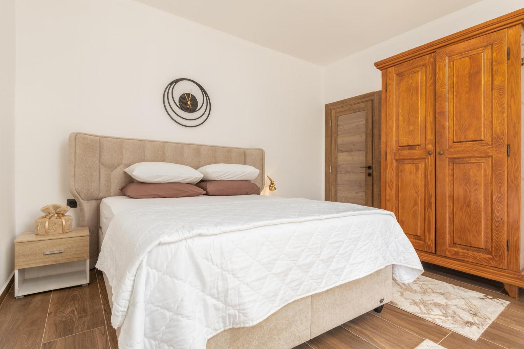 Apartment Mia Биела Екстериор снимка